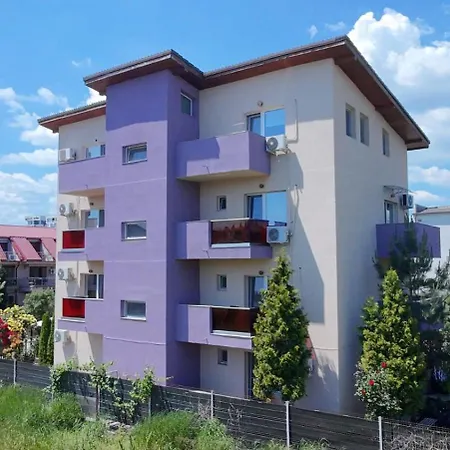 Flux Mamaia Nord ゲストハウス