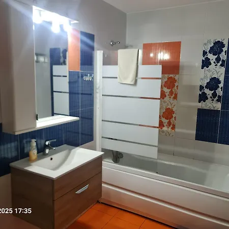 Flux Mamaia Nord Penzion 3*