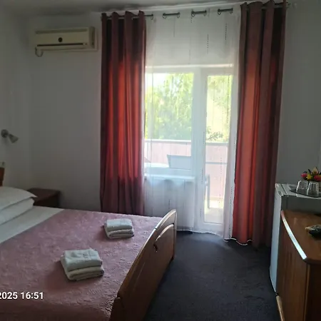 Flux Mamaia Nord Penzion