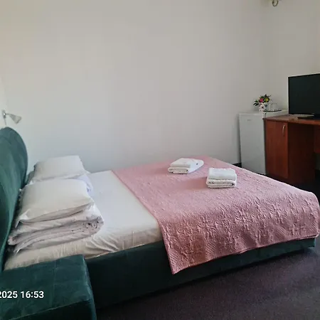 Penzion Flux Mamaia Nord