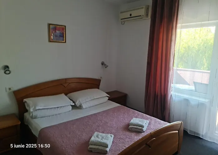 Flux Mamaia Nord Pensionat Năvodari