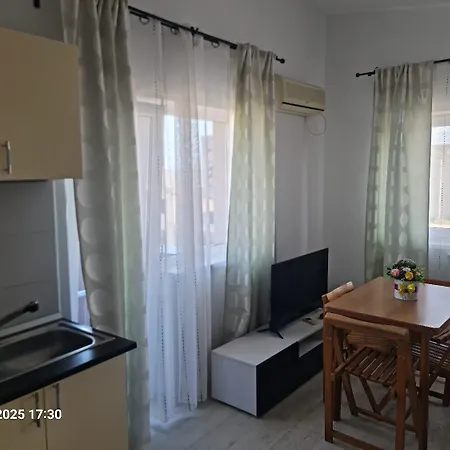 Casa de hóspedes Flux Mamaia Nord Năvodari