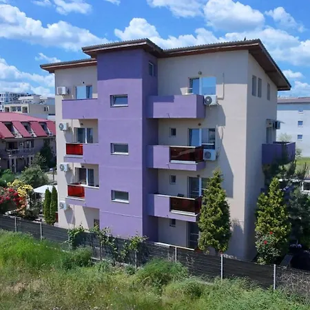 Casa de hóspedes Flux Mamaia Nord 3*