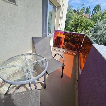 Flux Mamaia Nord Casa de hóspedes