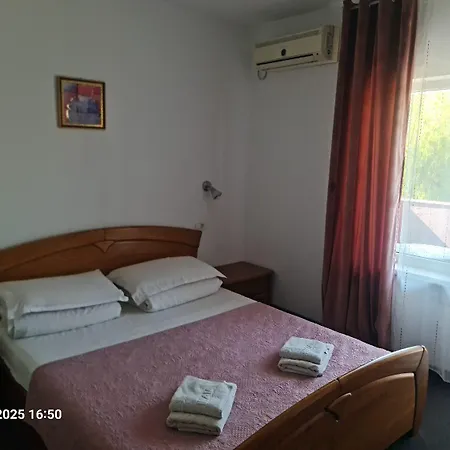 Flux Mamaia Nord Casa de hóspedes Năvodari