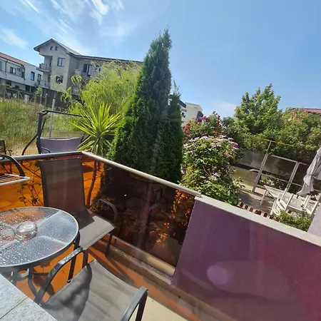 Pensiune Flux Mamaia Nord Năvodari